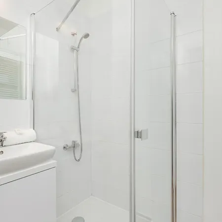 Cztery Oceany For 4 Guests With Balcony & Parking By Renters גדנסק