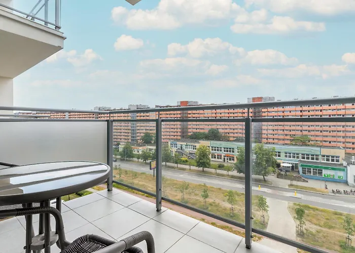 Cztery Oceany For 4 Guests With Balcony & Parking By Renters *