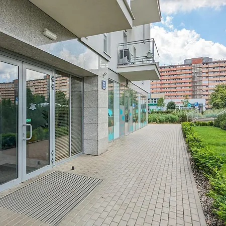 Cztery Oceany For 4 Guests With Balcony & Parking By Renters شقة *