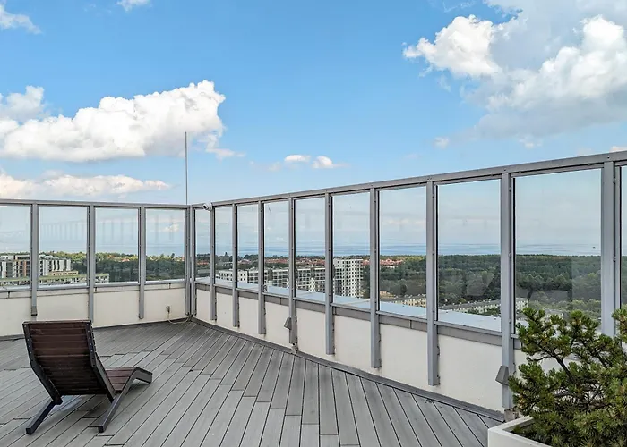 Cztery Oceany For 4 Guests With Balcony & Parking By Renters Appartement *